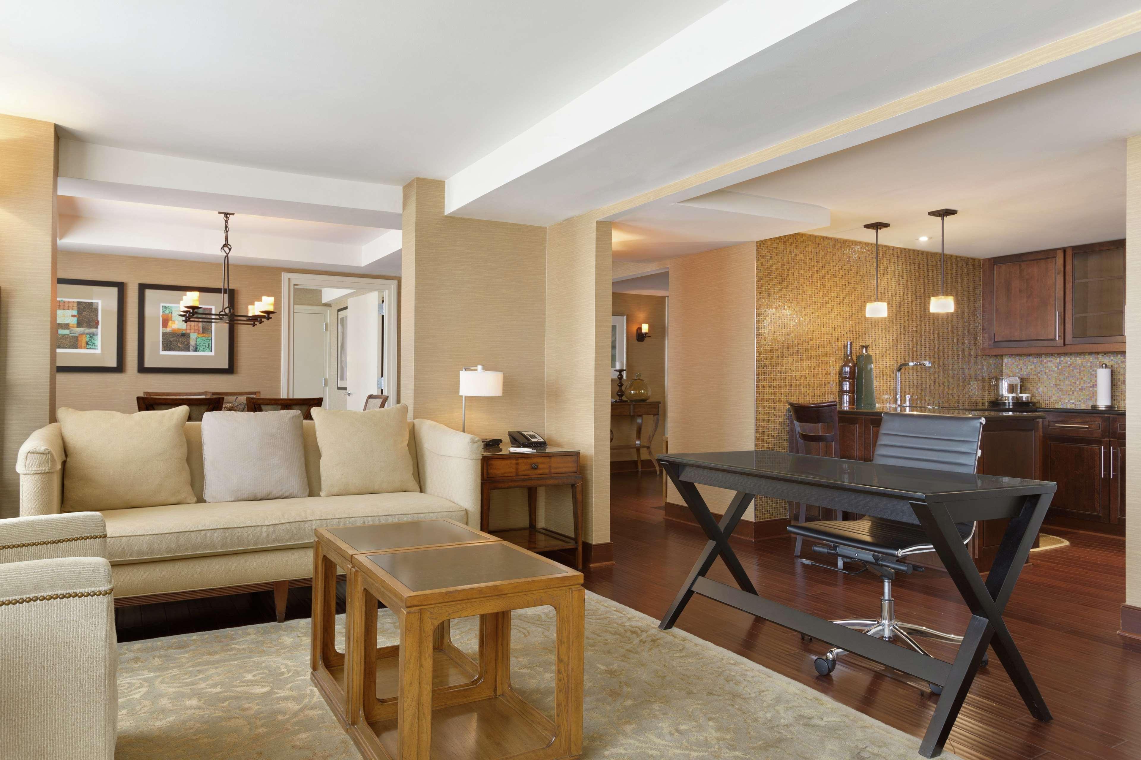 Embassy Suites Baltimore Inner Harbor Zewnętrze zdjęcie